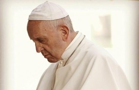 ep papa francisco rezando enimagen publicadasu cuentainstagram