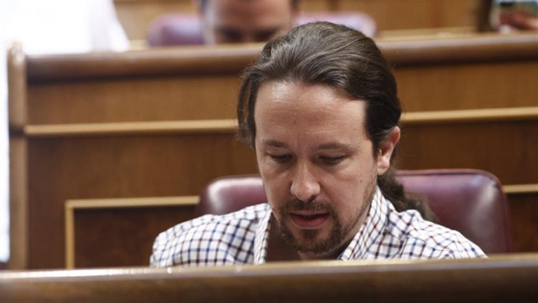El secretario general de Podemos, Pablo Iglesias, sentado en su escaño del Congreso de los Diputados | Eduardo Parra - Europa Press ep secretario generalpodemos pablo iglesias sentadosu escanocongresolos diputados