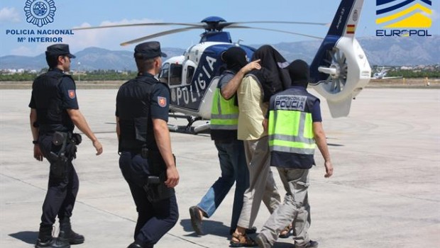 ep trasladomadridlos detenidos integrantesdaesh