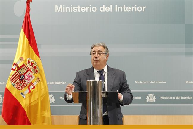 Zoido durante rueda de prensa tras la reunión del pacto de estado antiyihadista | EUROPA PRESS ep zoido durante ruedaprensala reunionpactoestado antiyihadista