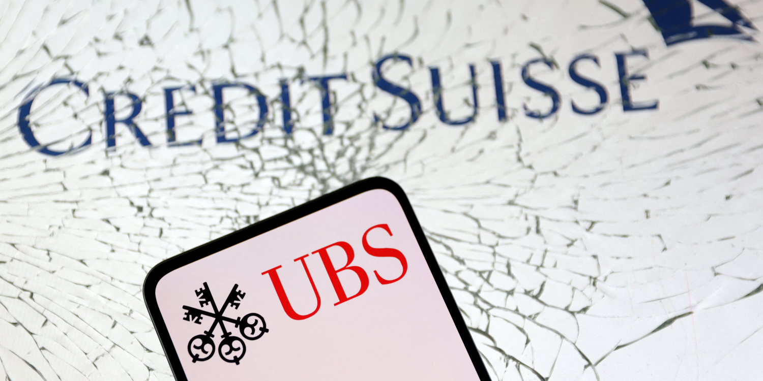 illustration montre les logos ubs et credit suisse 20230322103839 