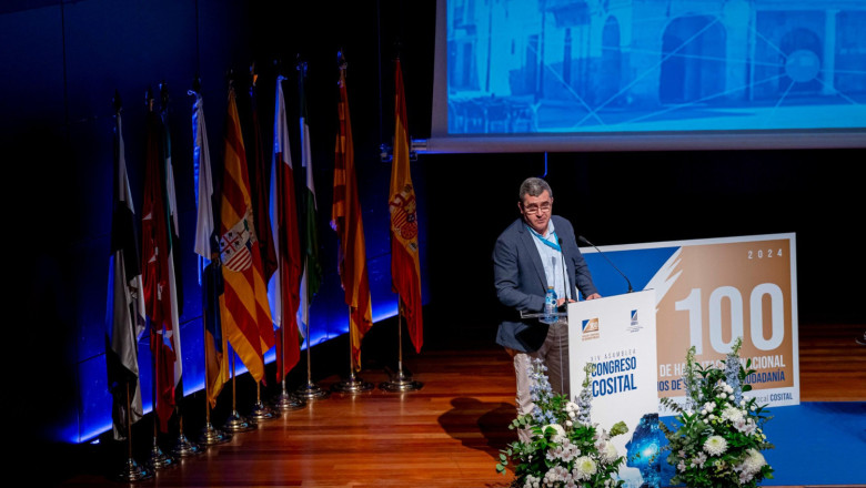 rafael santiago en la conmemoracion del centenario de la habilitacion nacional 