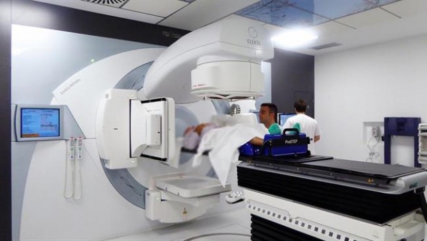 ep acelerador lineal de ultima generacioncancermompia radiologia