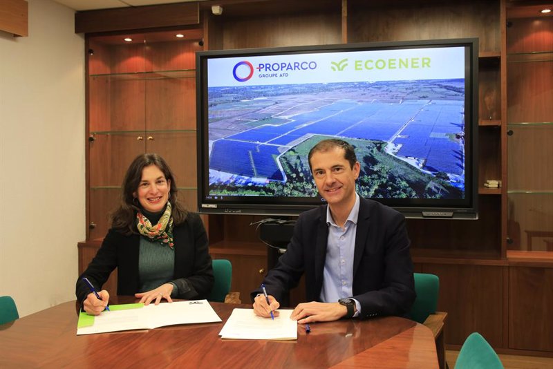 Ecoener cierra un crédito de 41 millones para una planta solar en República Dominicana