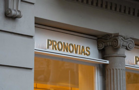 ep archivo   fachada de la tienda de pronovias en barcelona