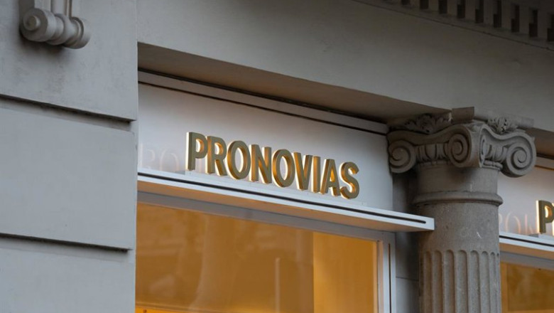 Archivo - Fachada de la tienda de Pronovias en Barcelona | David Zorrakino - Europa Press - Archivo ep archivo fachada de la tienda de pronovias en barcelona