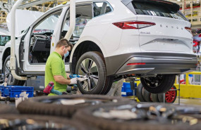 ep archivo produccion del skoda enyaq iv en mlada boleslav republica checa ep archivo produccion del skoda enyaq iv en mlada boleslav republica checa