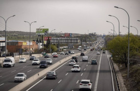 ep archivo   trafico de coches en una autovia