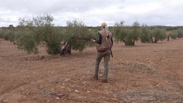 ep asaja alude a didicultades de los cazadores para paliar los danos cinegeticos