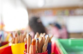 ep colegio aula primaria infantil clase nino nina ninos escribir