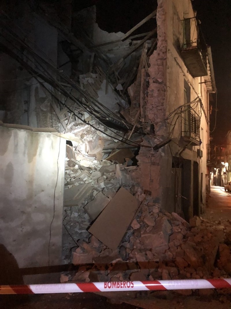 ep derrumbe de casa abandonada en murillo de rio leza