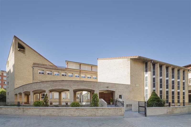 ep edificio la campana del fondo catella european student housing fund i