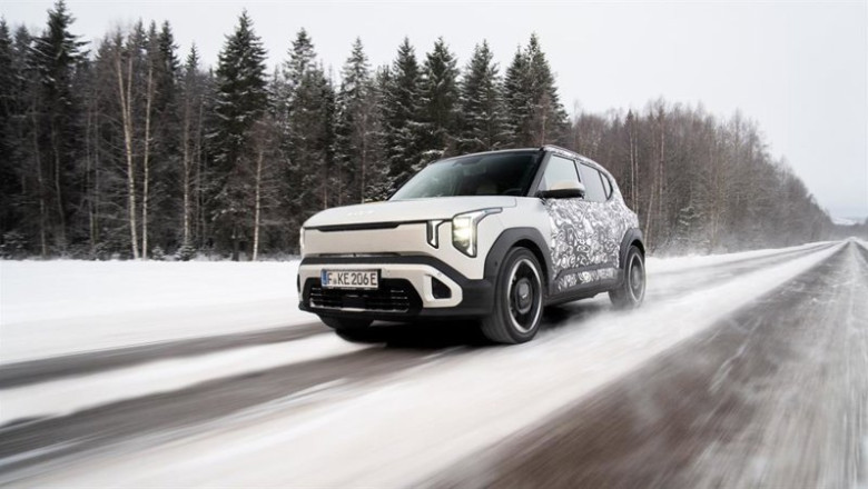 ep el kia ev2 alcanza los 310 km de autonomia en su version de largo alcance y en temperaturas bajo