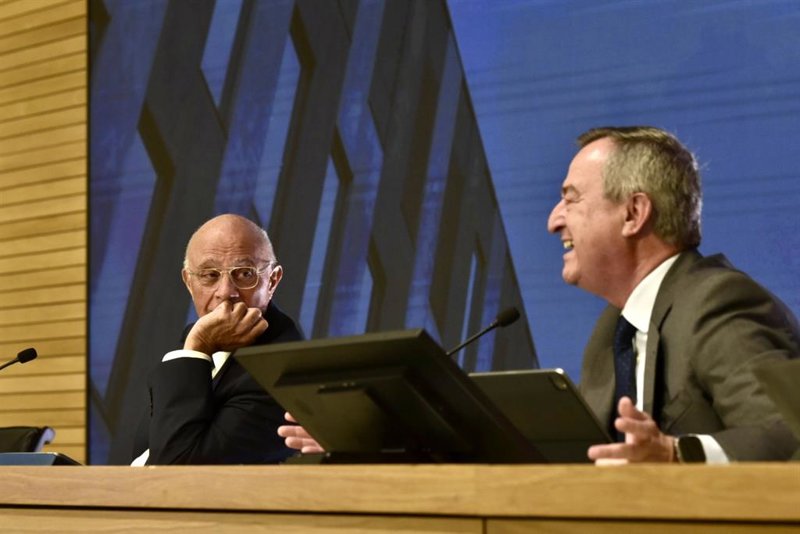 La Asociación de Minoritarios de Sabadell se reorganiza tras la opa fallida de BBVA