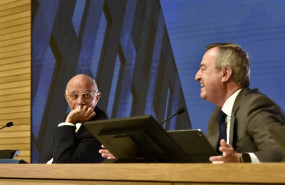 ep el presidente de banco sabadell josep oliu y el consejero delegado cesar gonzalez bueno durante 20250915181803