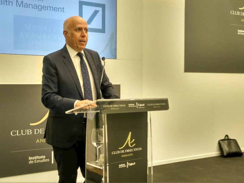 ep el presidente de kpmg espana hilario albarracin en el desayuno-coloquio