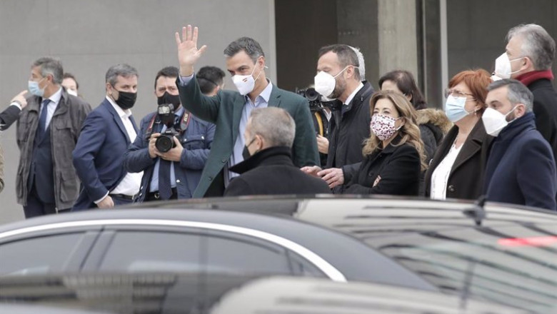 ep el presidente del gobierno pedro sanchez a su llegada a un encuentro con jovenes sobre vivienda