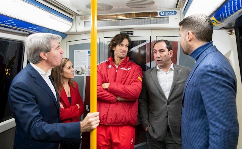 ep el tenista espanol feliciano lopez durante un acto en el metro de madrid