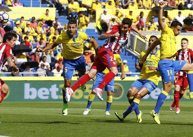 Giménez sufre una lesión muscular y es duda para la Champions | WWW.ATLETICODEMADRID.COM ep gimenez sufrelesion musculares dudala champions