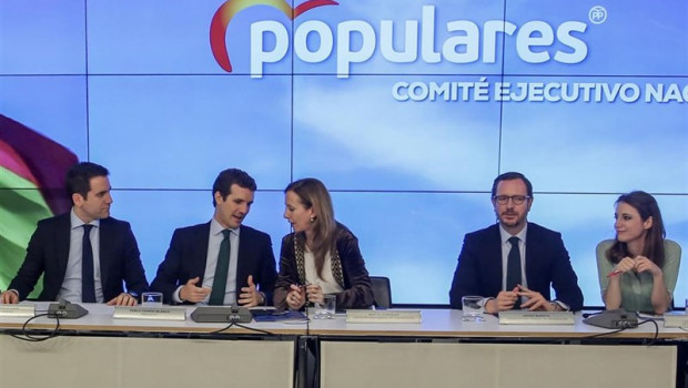 ep i-d el secretario general teodoro garica egea el presidente del partido pablo casado y los