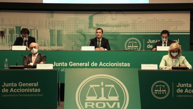 ep javier lopez belmonte encina vicepresidente de datos de rovi en el centro de la imagen ep javier lopez belmonte encina vicepresidente de datos de rovi en el centro de la imagen