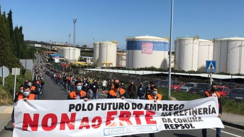 COMITÉ DE EMPRESA DE LA REFINERÍA DE A CORUÑA ep manifestacion de trabajadores de la refineria de a coruna en rechazo al erte
