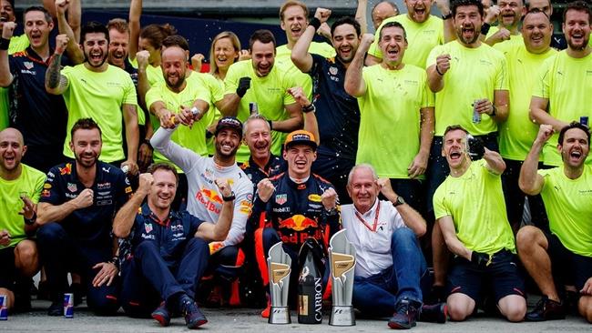 Max Verstappen Daniel Ricciardo Malasia | RED BULL ep max verstappen daniel ricciardo malasia