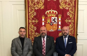 ep vicente pigueiras delegado de avt navarra jose luis arasti delegado del gobierno en navarra y