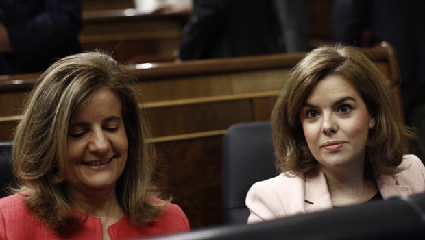fatima_banez_y_soraya_saenz_de_santamaria