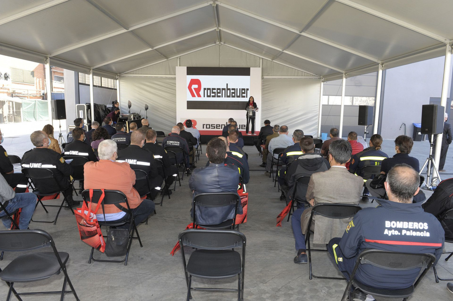 1635164547 202110vehiculobomberos electrico 2 