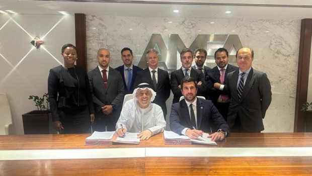 ep cox se alia a la emirati amea power para impulsar proyectos de agua y energia en oriente medio y