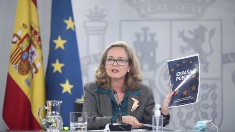 ep el la vicepresidenta y ministra de asuntos economicos y digitalizacion nadia calvino ep el la vicepresidenta y ministra de asuntos economicos y digitalizacion nadia calvino
