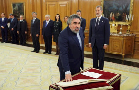 ep el nuevo ministro de cultura y deporte jose manuel rodriguez uribes jura o promete su cargo ante