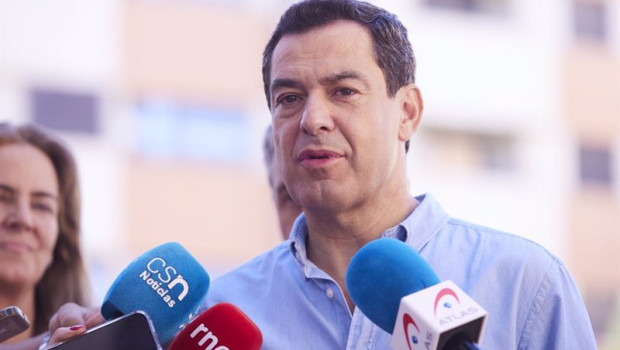 ep el presidente del partido popular de andalucia juanma moreno atiende a los medios de comunicacion
