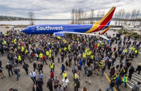 ep empleadosboeing celebranfinalizaciondiezmilesimo 737boeing