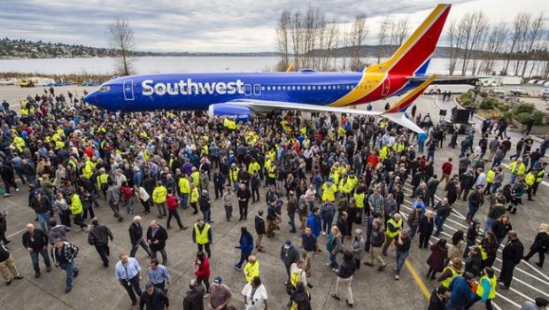 ep empleadosboeing celebranfinalizaciondiezmilesimo 737boeing