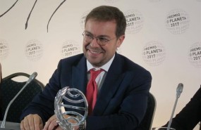 ep javier sierra en ruedaprensaganarpremio planeta
