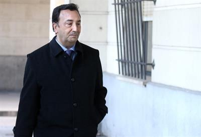 Magistrado de los ERE, a su llegada a una sesión del juicio | ARCHIVO ep magistradolos ere allegadauna sesionjuicio