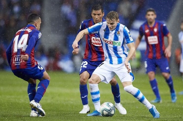 ep martin odegaard de la real sociedad en un partido contra la sd eibar ep martin odegaard de la real sociedad en un partido contra la sd eibar
