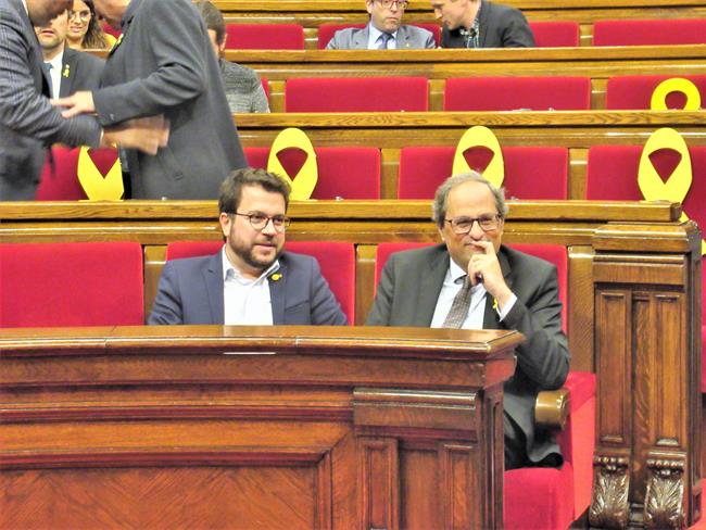 Vicepte. Pere Aragonès, pres. Quim Torra, en el ple del Parlament | EUROPA PRESS ep vicepte pere aragons pres quim torra enpleparlament