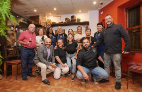 equipo del asador las tascas de las brasas con julio ramirez de abrasador y los asesores equipo del asador las tascas de las brasas con julio ramirez de abrasador y los asesores