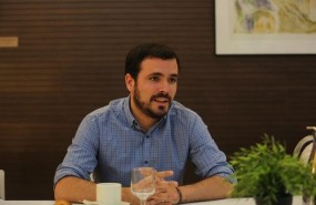 ep alberto garzon ofrecedesayuno informativo