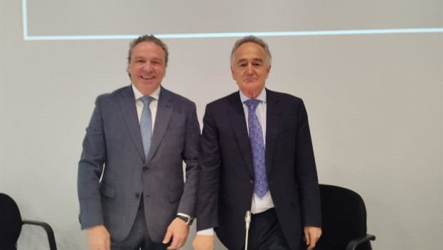 ep archivo   el presidente de cie automotive anton pradera y el consejero delegado de la compania