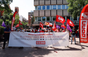 ep archivo   vista de la pancarta que portan los manifestante durante una concentracion convocada