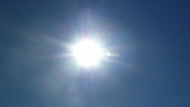 ep cielo despejadosol brillando