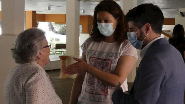 ep cladera y de juan en su ronda de visitas a las residencias del consell de mallorca
