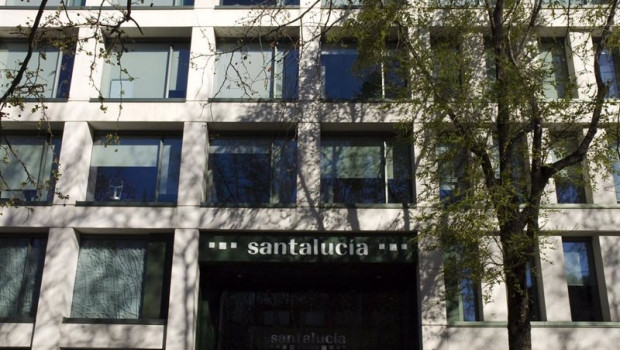 ep edificio sede del grupo asegurador santalucia