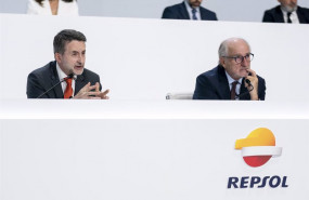ep el consejero delegado de repsol josu jon imaz interviene junto al consejero delegado de repsol
