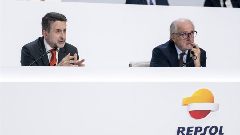 ep el consejero delegado de repsol josu jon imaz interviene junto al consejero delegado de repsol ep el consejero delegado de repsol josu jon imaz interviene junto al consejero delegado de repsol