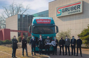 ep iveco suministrara a la empresa italiana gruber logistics una flota de camiones iveco s-way para